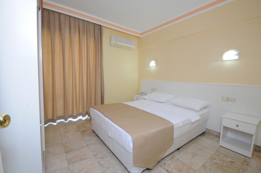Kleopatra Apartments Icmeler Marmaris Eksteriør billede